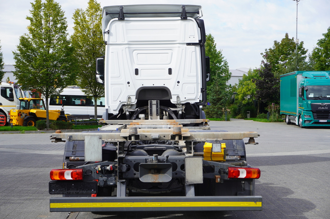 MERCEDES-BENZ Actros 2545 6×2 MP5 / Full ADR / 2 units - Контейнеровоз/ Сменна каросерия камион: снимка 5 MERCEDES-BENZ Actros 2545 6×2 MP5 / Full ADR / 2 units - Контейнеровоз/ Сменна каросерия камион: снимка 5