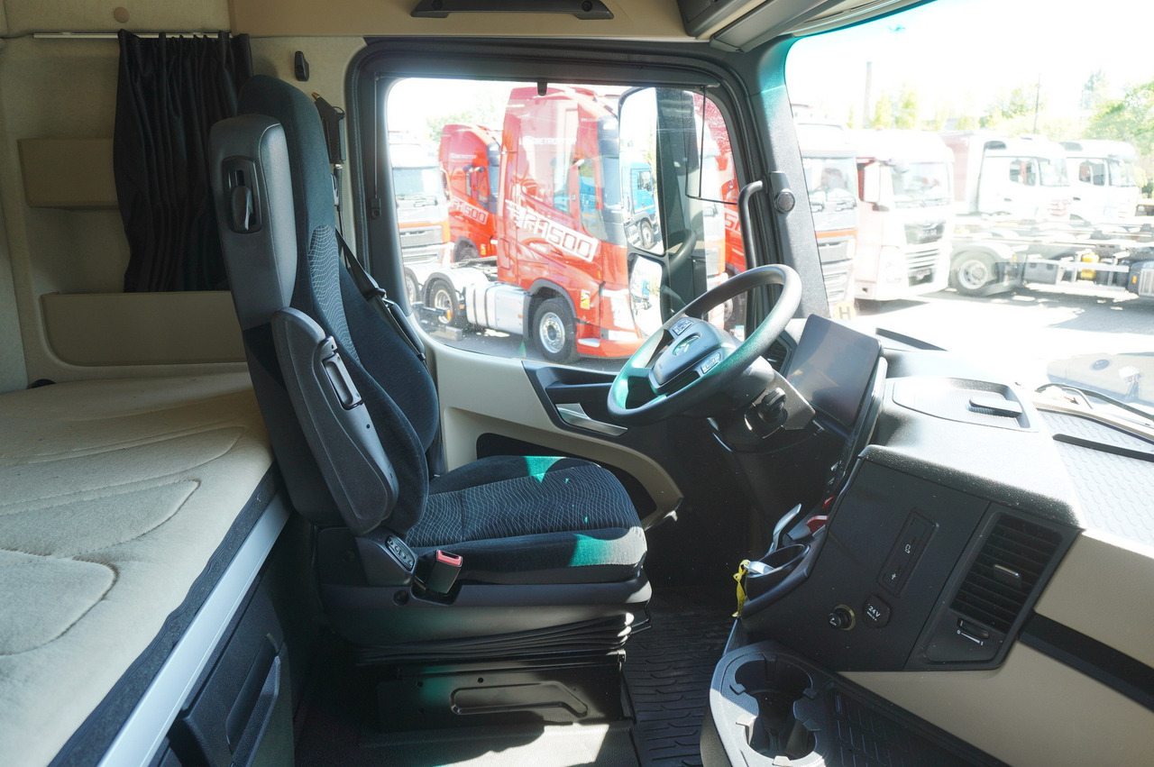 Лизинг на MERCEDES-BENZ Actros 2545 6×2 MP5 / Full ADR / BDF MERCEDES-BENZ Actros 2545 6×2 MP5 / Full ADR / BDF: снимка 26