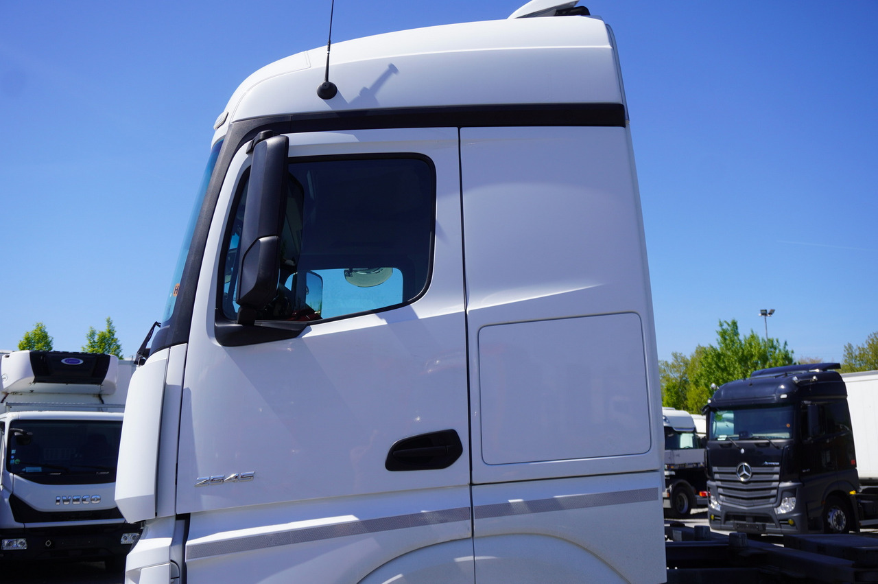 Лизинг на MERCEDES-BENZ Actros 2545 6×2 MP5 / Full ADR / BDF MERCEDES-BENZ Actros 2545 6×2 MP5 / Full ADR / BDF: снимка 15