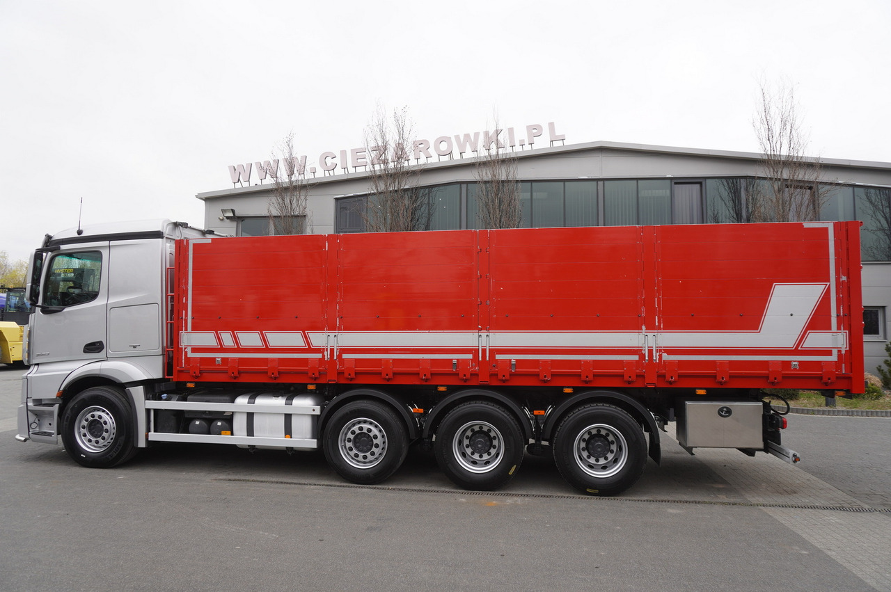 MERCEDES-BENZ Actros 3563 8x4 / Tipper for grain 20 t load capacity - Самосвал камион: снимка 3 MERCEDES-BENZ Actros 3563 8x4 / Tipper for grain 20 t load capacity - Самосвал камион: снимка 3