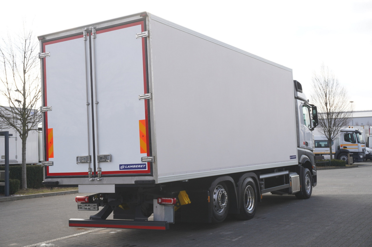 MERCEDES-BENZ Actros L 2545 / NEW Lamberet refrigerator / 2023 / 140 tho. km - Рефрижератор камион: снимка 4 MERCEDES-BENZ Actros L 2545 / NEW Lamberet refrigerator / 2023 / 140 tho. km - Рефрижератор камион: снимка 4