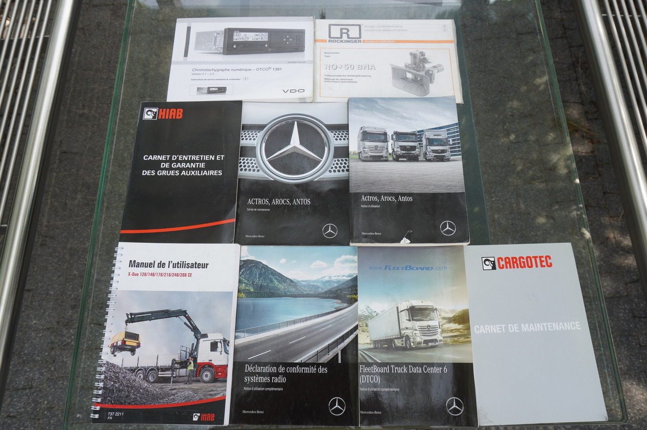 Лизинг на MERCEDES-BENZ Arocs 1833 / 87,000 km!!! / Hds HIAB X-DUO 128 B-2 / three-sided tipper MERCEDES-BENZ Arocs 1833 / 87,000 km!!! / Hds HIAB X-DUO 128 B-2 / three-sided tipper: снимка 30