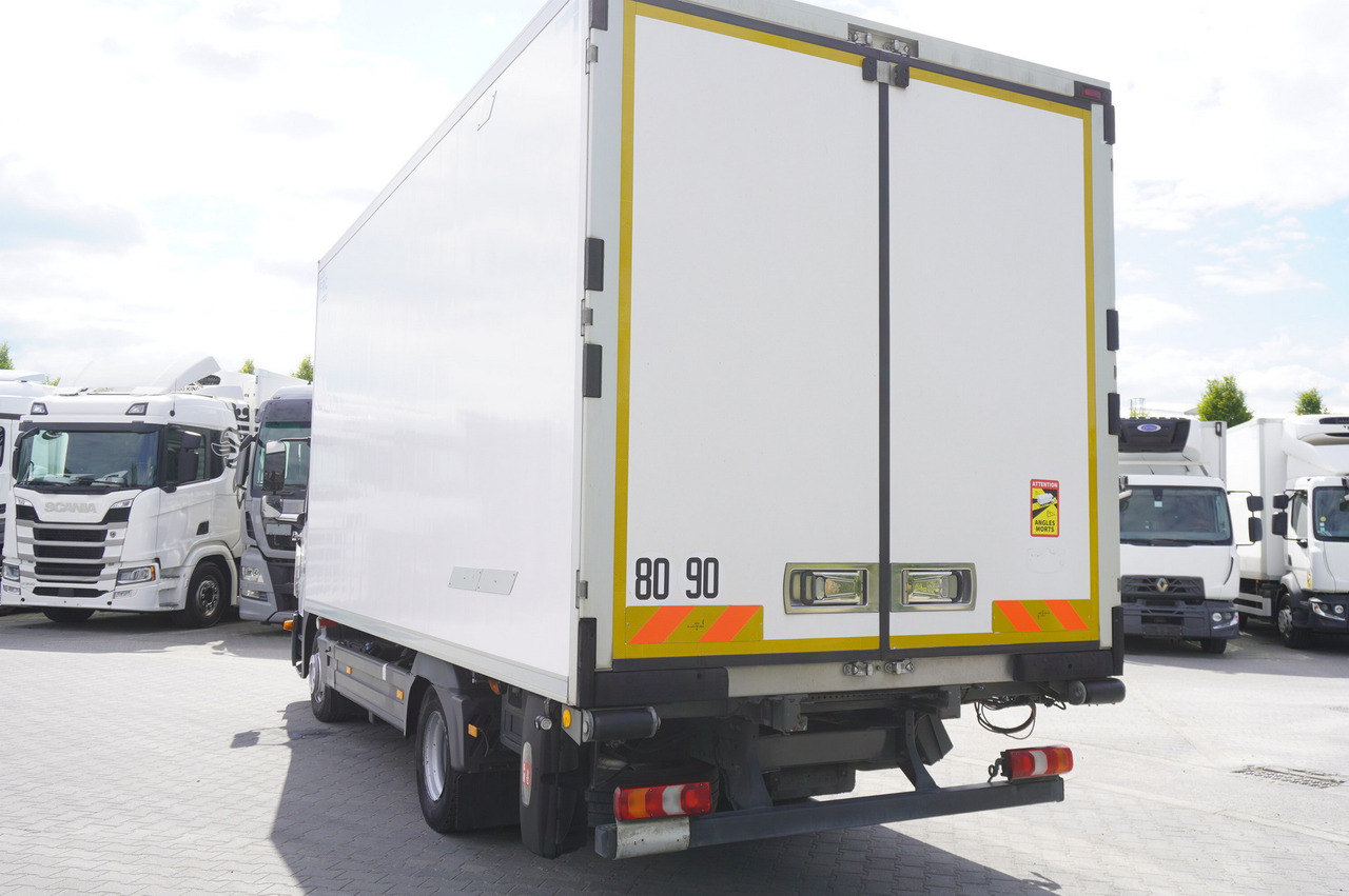 MERCEDES-BENZ Atego 1021 / Lamberet meat hook refrigerator / Carcass elevator 1000 kg / Thermoking T800 R - Рефрижератор камион, Камион с кран: снимка 3 MERCEDES-BENZ Atego 1021 / Lamberet meat hook refrigerator / Carcass elevator 1000 kg / Thermoking T800 R - Рефрижератор камион, Камион с кран: снимка 3