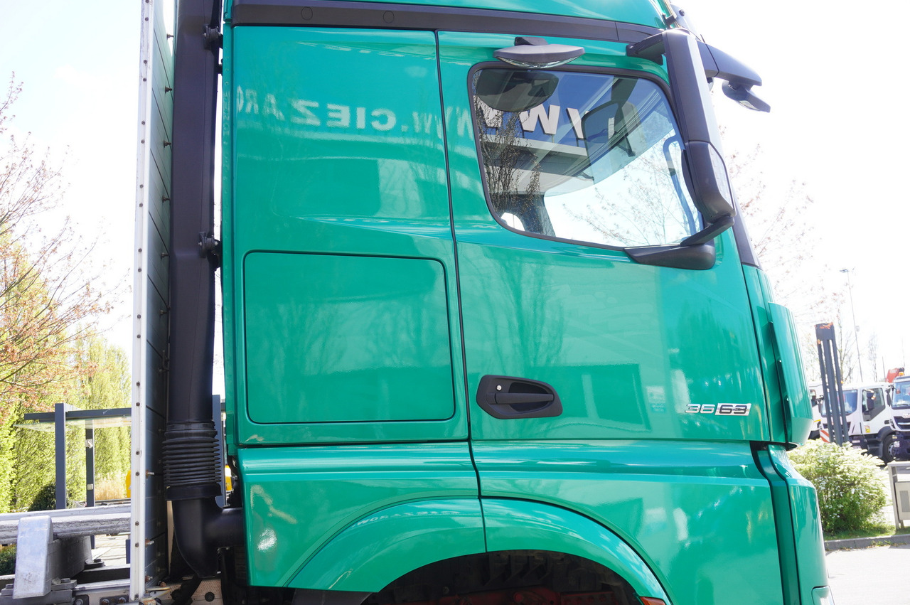 Камион с кран За превоз на дървесина Mercedes-Benz Arocs 3563 8 × 4 / 630 HP / steered axle / Logging superstructure: снимка 17