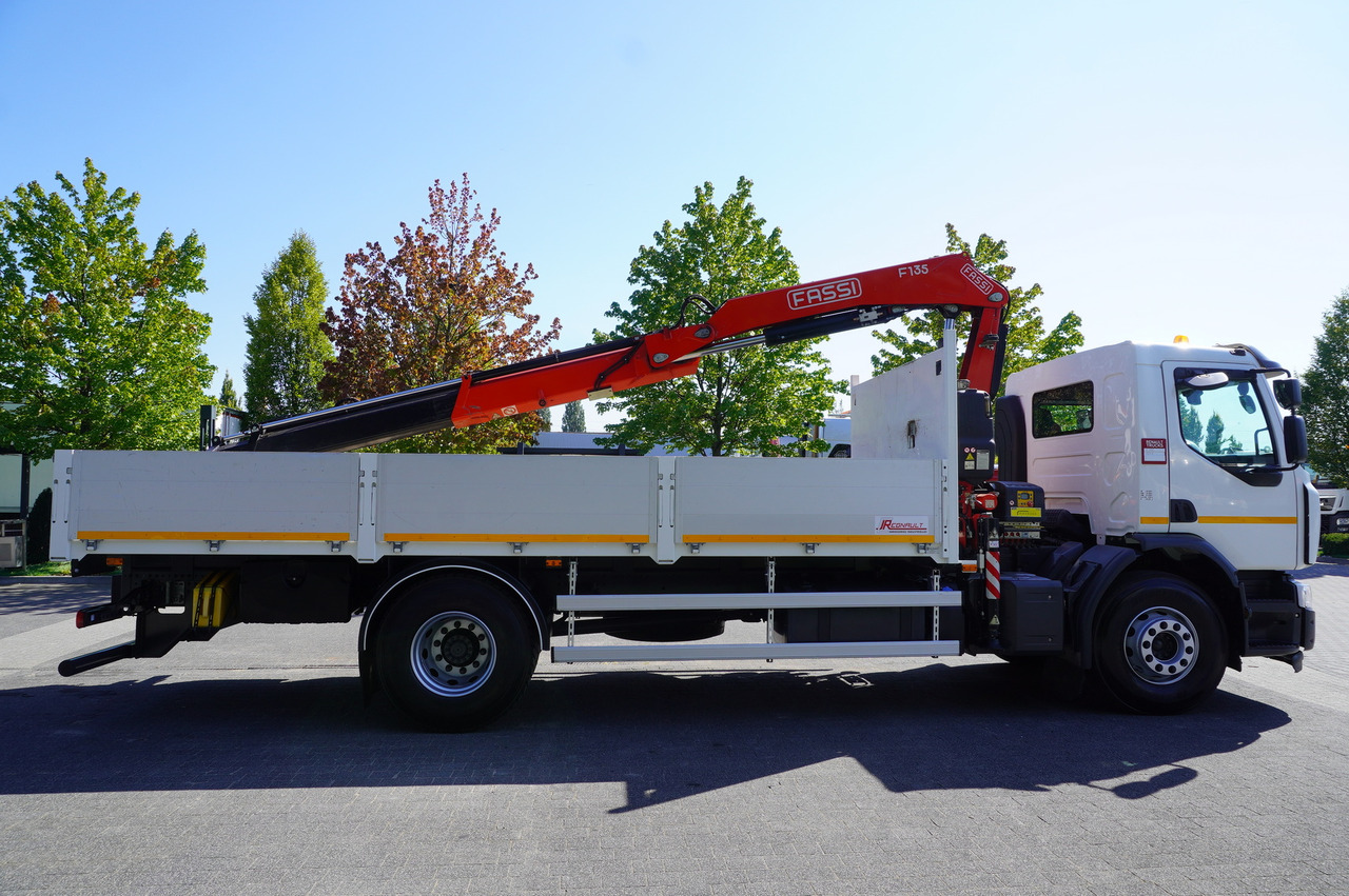 Бордови камион, Камион с кран RENAULT C280 DTI 8 / FASSI crane 5.6 T / range 8 m / Flatbed 15 EPAL: снимка 6 Бордови камион, Камион с кран RENAULT C280 DTI 8 / FASSI crane 5.6 T / range 8 m / Flatbed 15 EPAL: снимка 6