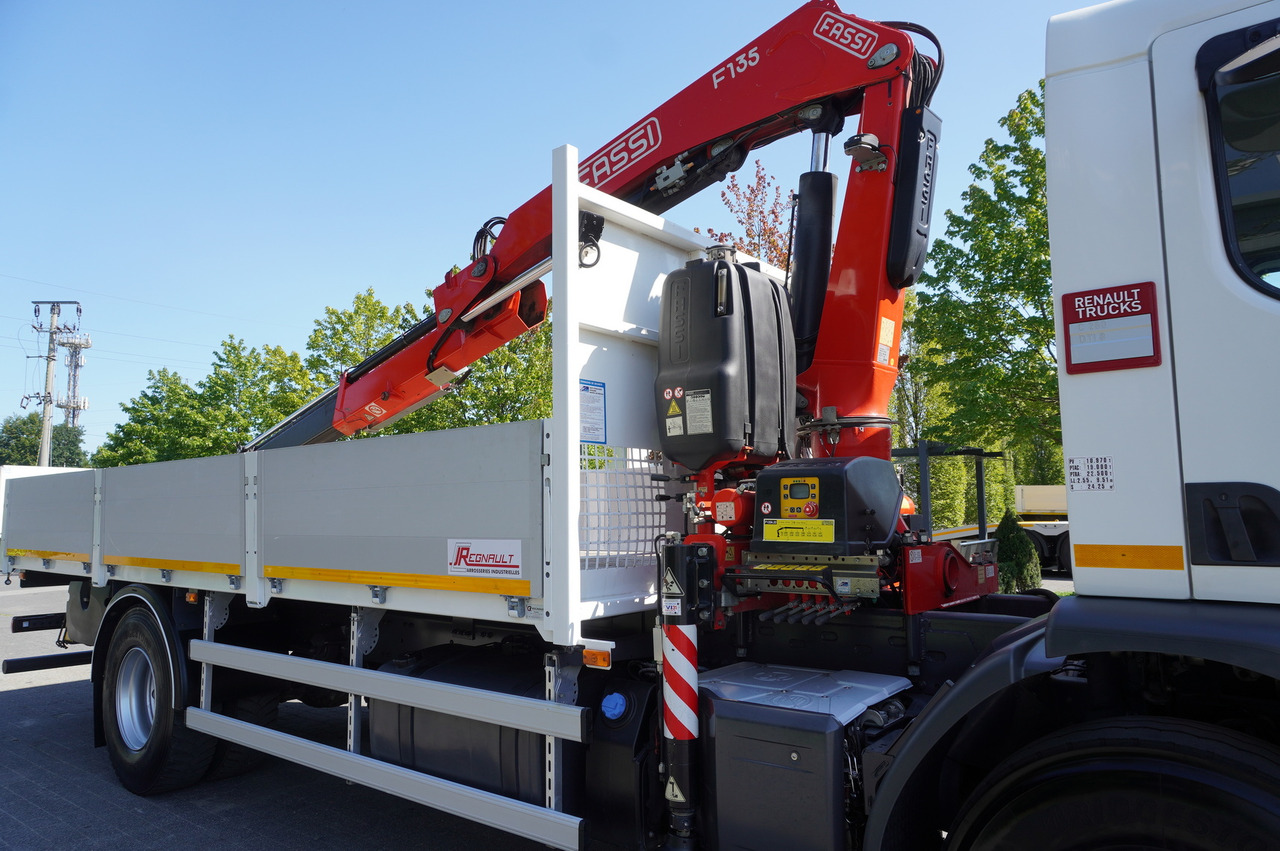 Бордови камион, Камион с кран RENAULT C280 DTI 8 / FASSI crane 5.6 T / range 8 m / Flatbed 15 EPAL: снимка 9 Бордови камион, Камион с кран RENAULT C280 DTI 8 / FASSI crane 5.6 T / range 8 m / Flatbed 15 EPAL: снимка 9