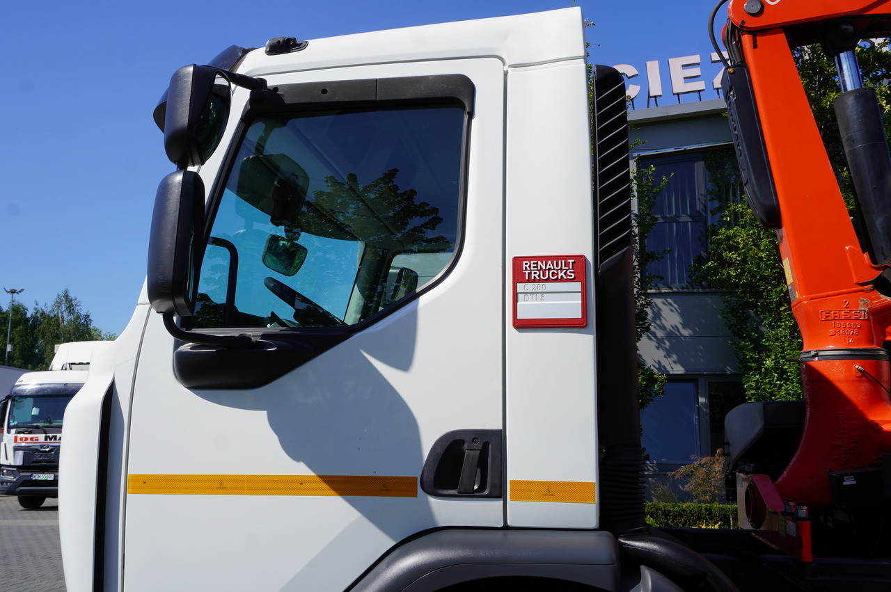 Бордови камион, Камион с кран RENAULT C280 DTI 8 / FASSI crane 5.6 T / range 8 m / Flatbed 15 EPAL: снимка 19 Бордови камион, Камион с кран RENAULT C280 DTI 8 / FASSI crane 5.6 T / range 8 m / Flatbed 15 EPAL: снимка 19