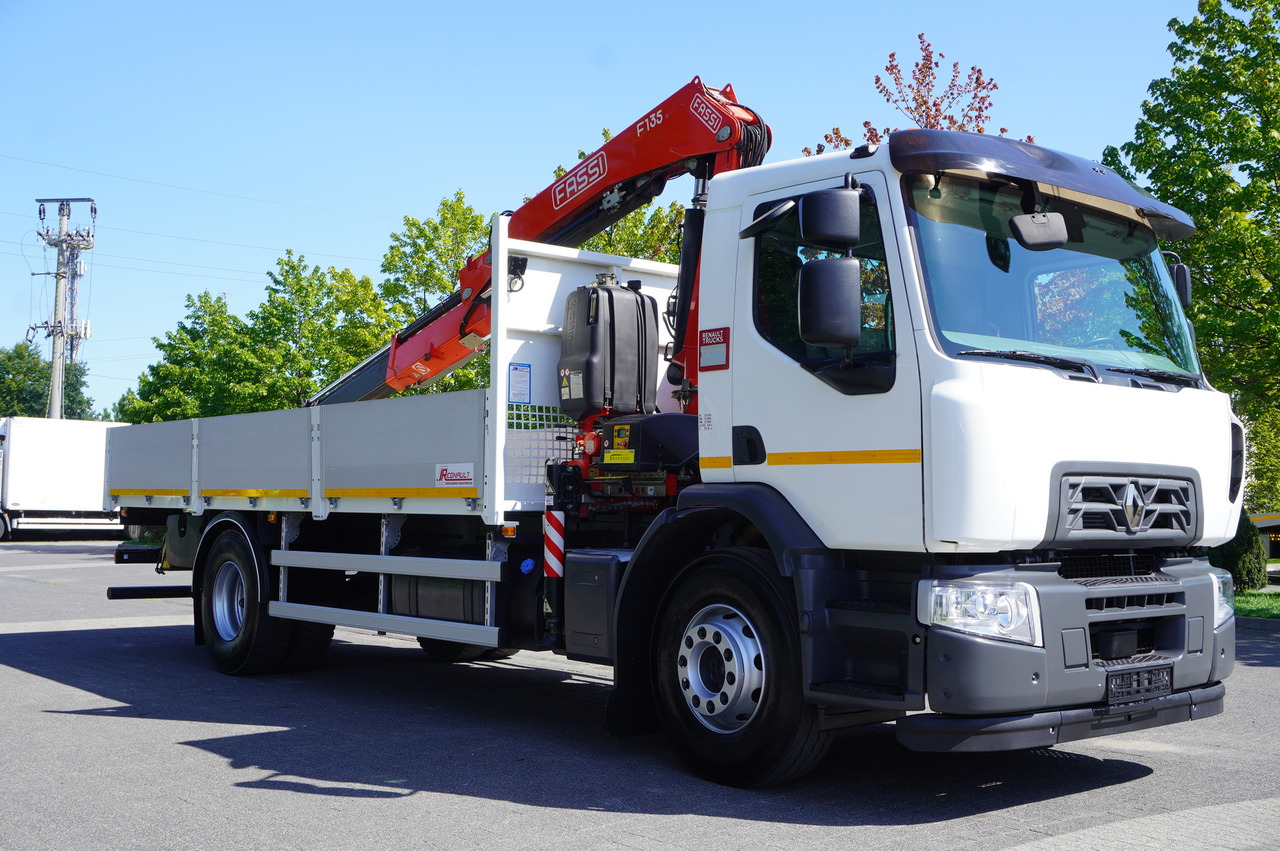 RENAULT C280 DTI 8 / FASSI crane 5.6 T / range 8 m / Flatbed 15 EPAL - Бордови камион, Камион с кран: снимка 5 RENAULT C280 DTI 8 / FASSI crane 5.6 T / range 8 m / Flatbed 15 EPAL - Бордови камион, Камион с кран: снимка 5