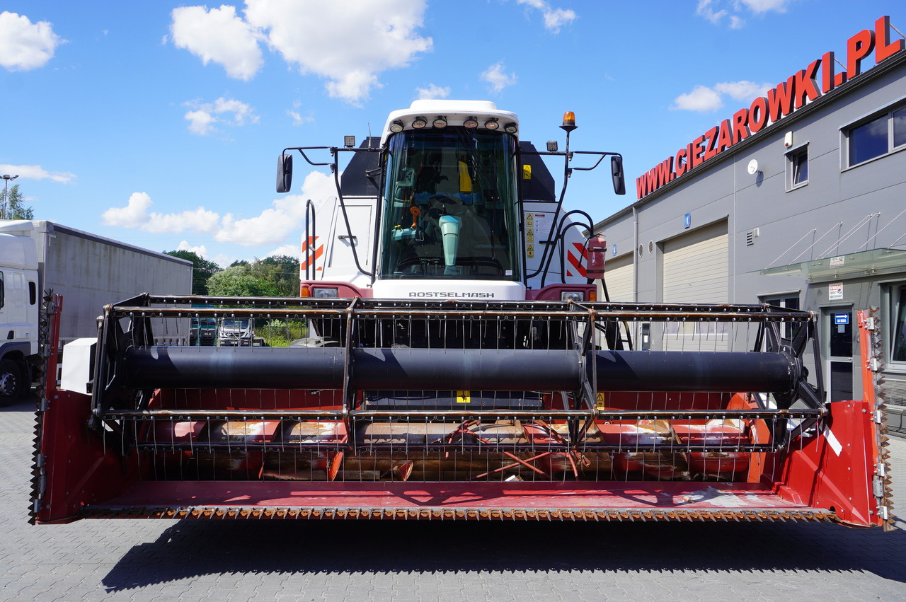 ROSTSELMASH VECTOR 425 RSM-101 grain harvester + Header 5 m + rapeseed harvesting extension / 2300 MTH - Зърнокомбайн: снимка 4 ROSTSELMASH VECTOR 425 RSM-101 grain harvester + Header 5 m + rapeseed harvesting extension / 2300 MTH - Зърнокомбайн: снимка 4