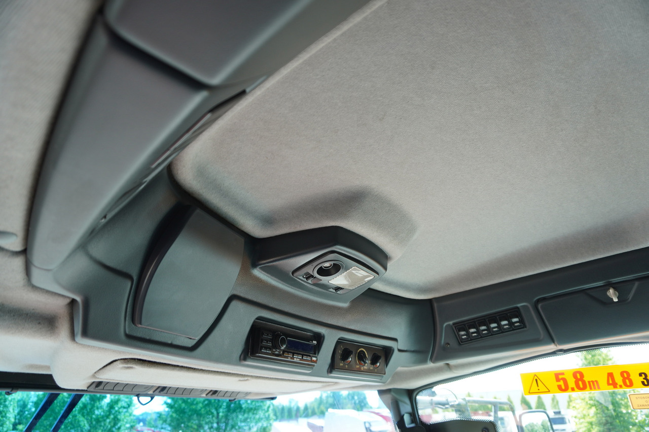 Зърнокомбайн ROSTSELMASH VECTOR 425 RSM-101 grain harvester + Header 5 m + rapeseed harvesting extension / 2300 MTH: снимка 20 Зърнокомбайн ROSTSELMASH VECTOR 425 RSM-101 grain harvester + Header 5 m + rapeseed harvesting extension / 2300 MTH: снимка 20