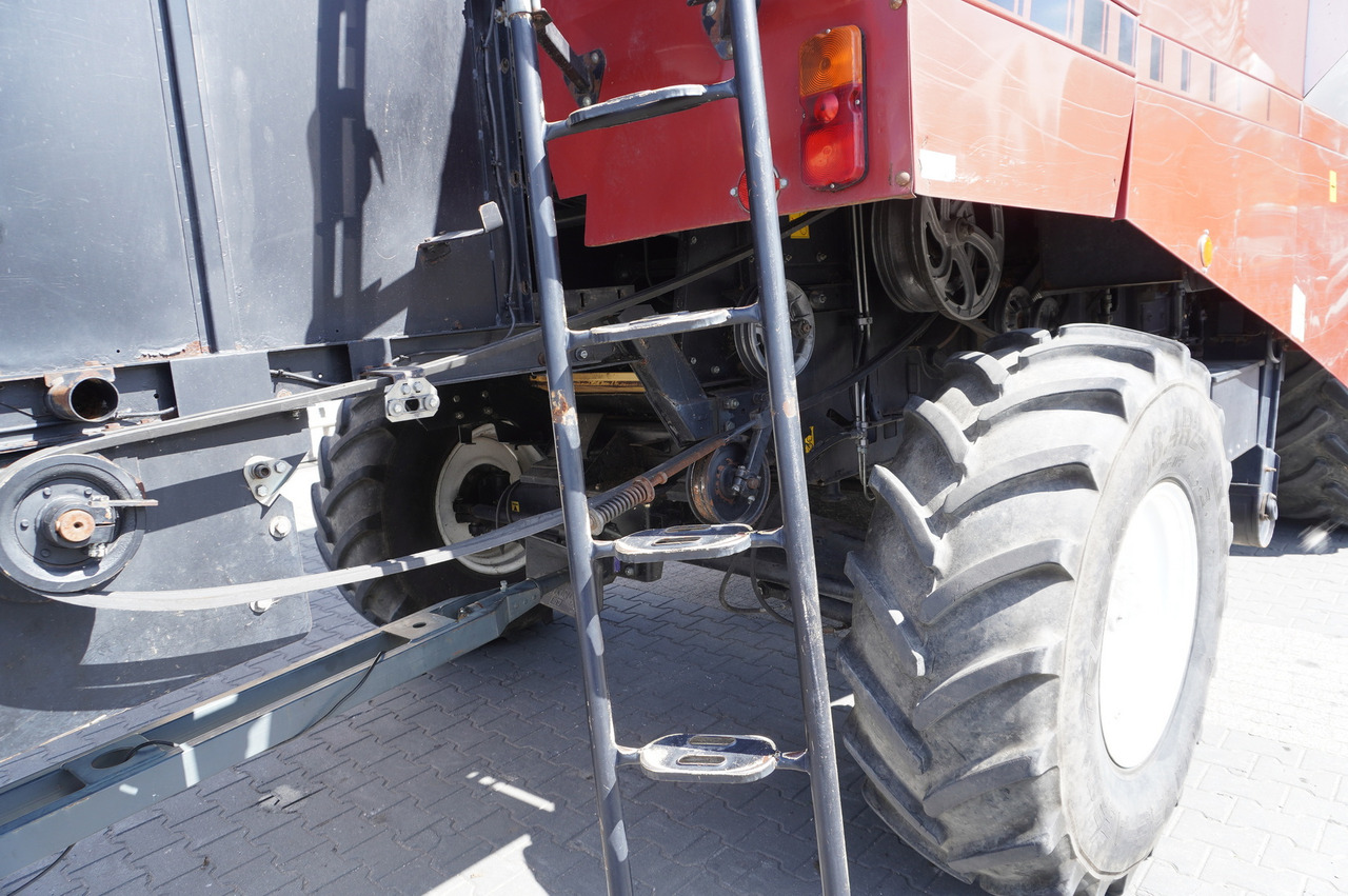 Зърнокомбайн ROSTSELMASH VECTOR 425 RSM-101 grain harvester + Header 5 m + rapeseed harvesting extension / 2300 MTH: снимка 29 Зърнокомбайн ROSTSELMASH VECTOR 425 RSM-101 grain harvester + Header 5 m + rapeseed harvesting extension / 2300 MTH: снимка 29