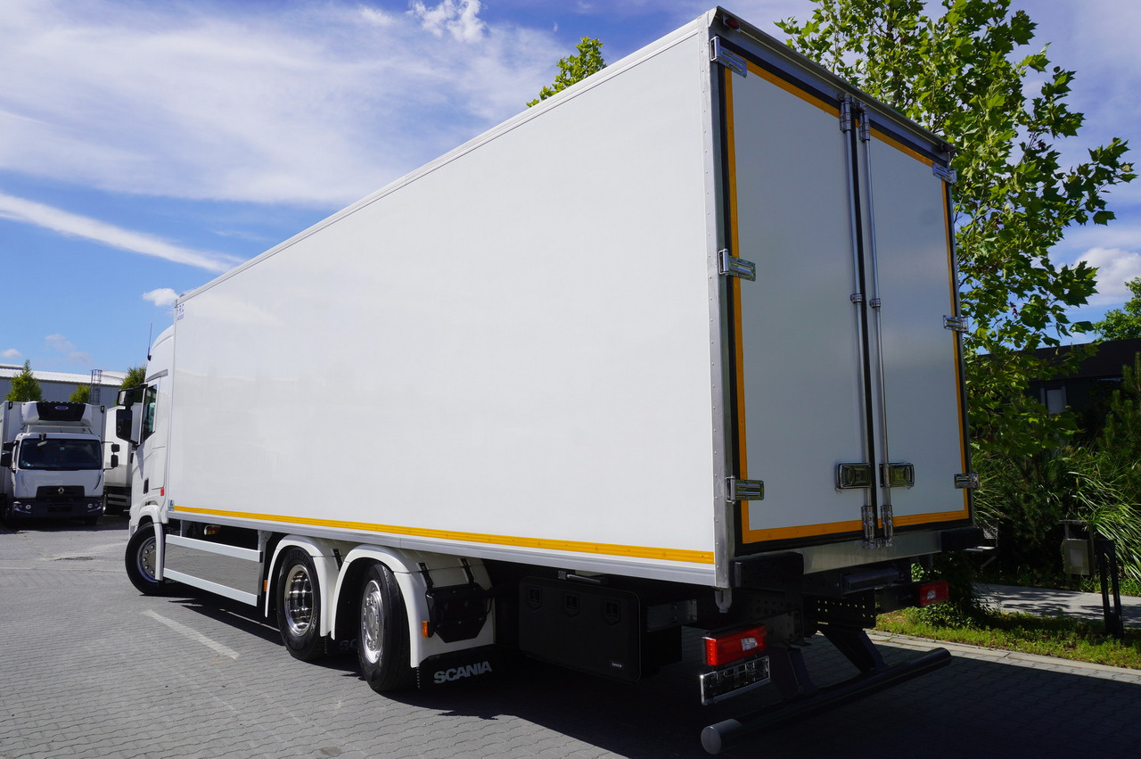 SCANIA R500 / Lecapitaine refrigerator 20 EPAL / Carrier Supra 950 / Steered 3rd axle - Рефрижератор камион: снимка 3 SCANIA R500 / Lecapitaine refrigerator 20 EPAL / Carrier Supra 950 / Steered 3rd axle - Рефрижератор камион: снимка 3