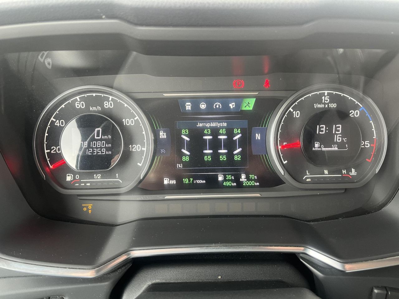 Шаси кабина SCANIA R560 B8x4*4 / Chassis / sleeper cab / Power take-off: снимка 13