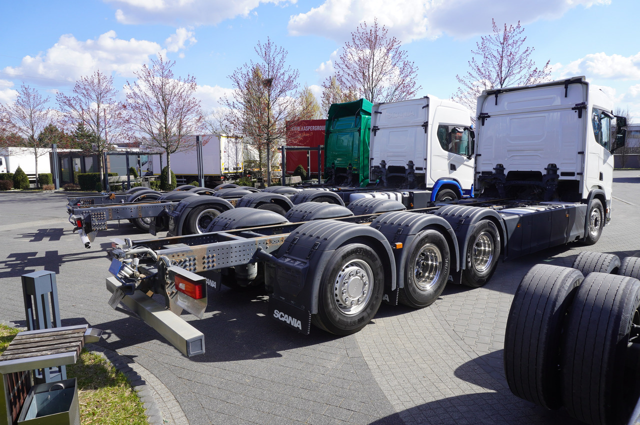 SCANIA R650 V8 / 650 HP/ frame 8.8 m / steered 4th axis / 20 units - Шаси кабина: снимка 5 SCANIA R650 V8 / 650 HP/ frame 8.8 m / steered 4th axis / 20 units - Шаси кабина: снимка 5