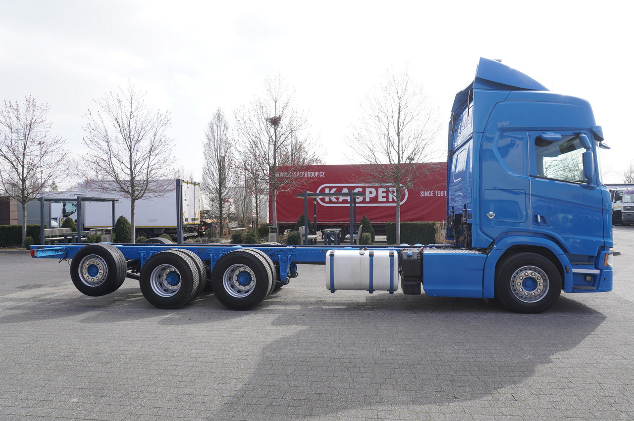 SCANIA R650 V8 / 650 HP/ frame 8.8 m / steered 4th axle - Камион с кран: снимка 4 SCANIA R650 V8 / 650 HP/ frame 8.8 m / steered 4th axle - Камион с кран: снимка 4