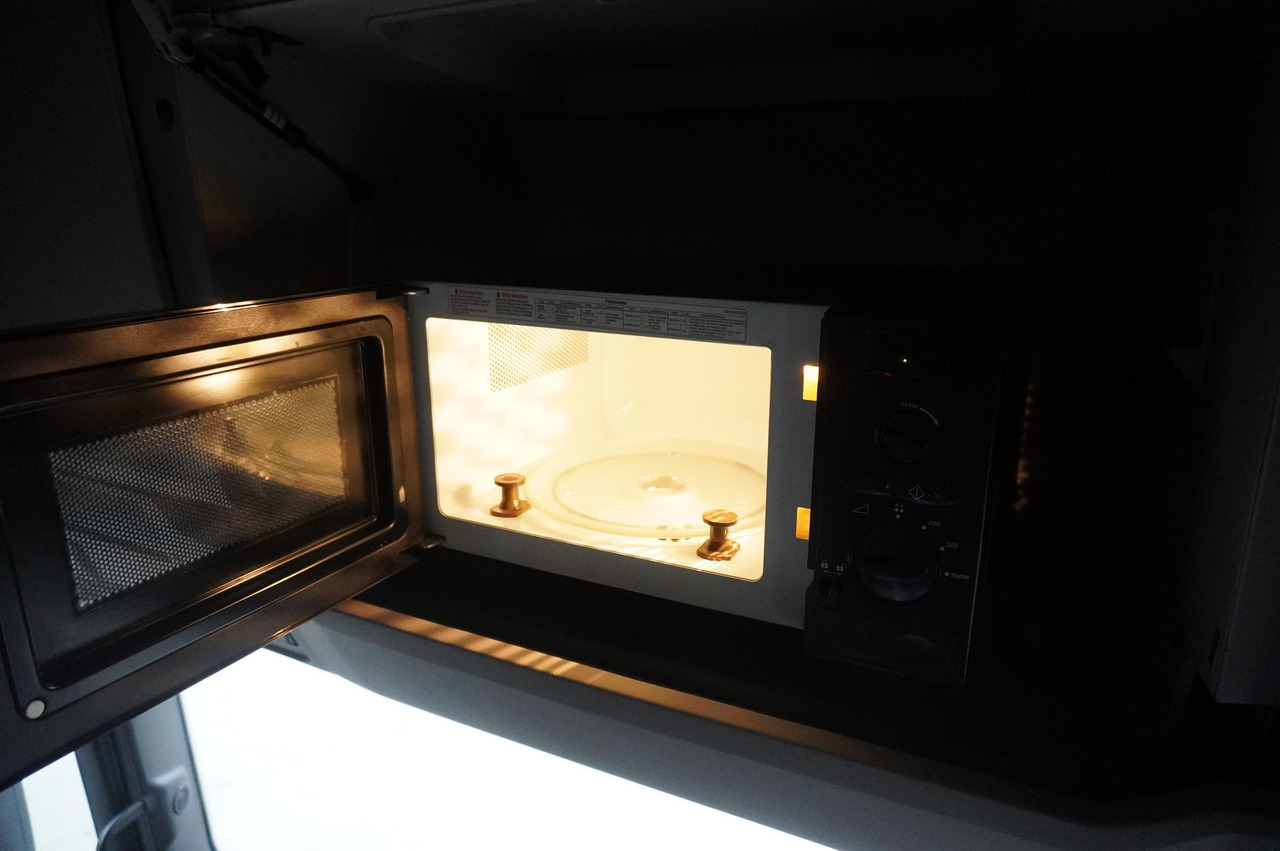 Камион с кран Scania G540 8x4 / Chassis 8.7 m / Steered axle / 2021: снимка 21