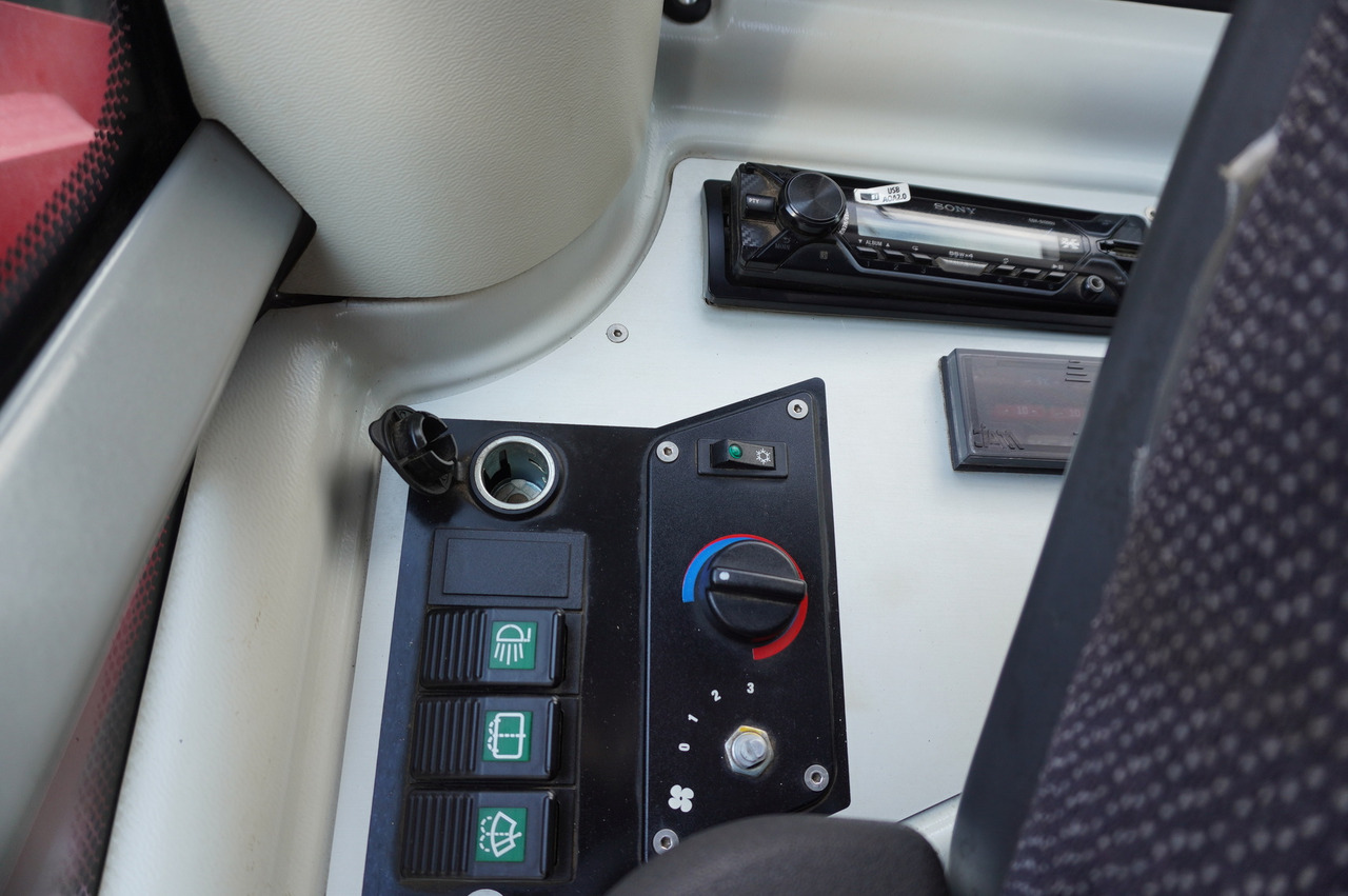 Лизинг на Solmec EXP 5035 / 6050 mth ! / 37t material handler Solmec EXP 5035 / 6050 mth ! / 37t material handler: снимка 28 Лизинг на Solmec EXP 5035 / 6050 mth ! / 37t material handler Solmec EXP 5035 / 6050 mth ! / 37t material handler: снимка 28