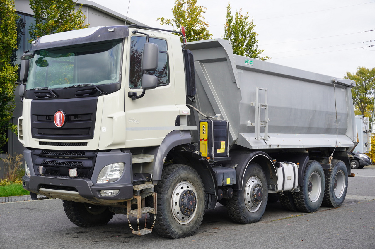 TATRA Phoenix 8x8 Twin-Steer Quad/A dump truck / 30 tho. km - Кариерен самосвал: снимка 2 TATRA Phoenix 8x8 Twin-Steer Quad/A dump truck / 30 tho. km - Кариерен самосвал: снимка 2