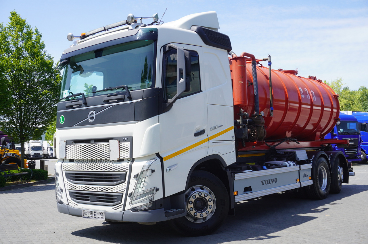 VOLVO Volvo FH 500 / Septic barrel 13000 l / Hook lift 21 t / 2022 / 3rd axle steered / 2 units - Цистерна за течен тор: снимка 2 VOLVO Volvo FH 500 / Septic barrel 13000 l / Hook lift 21 t / 2022 / 3rd axle steered / 2 units - Цистерна за течен тор: снимка 2