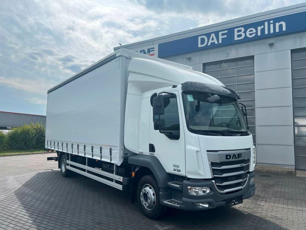 DAF XB 290 FA 16t Junge Curtainsider LBW 1.5 to. AHK - Камион с брезент: снимка 1 DAF XB 290 FA 16t Junge Curtainsider LBW 1.5 to. AHK - Камион с брезент: снимка 1