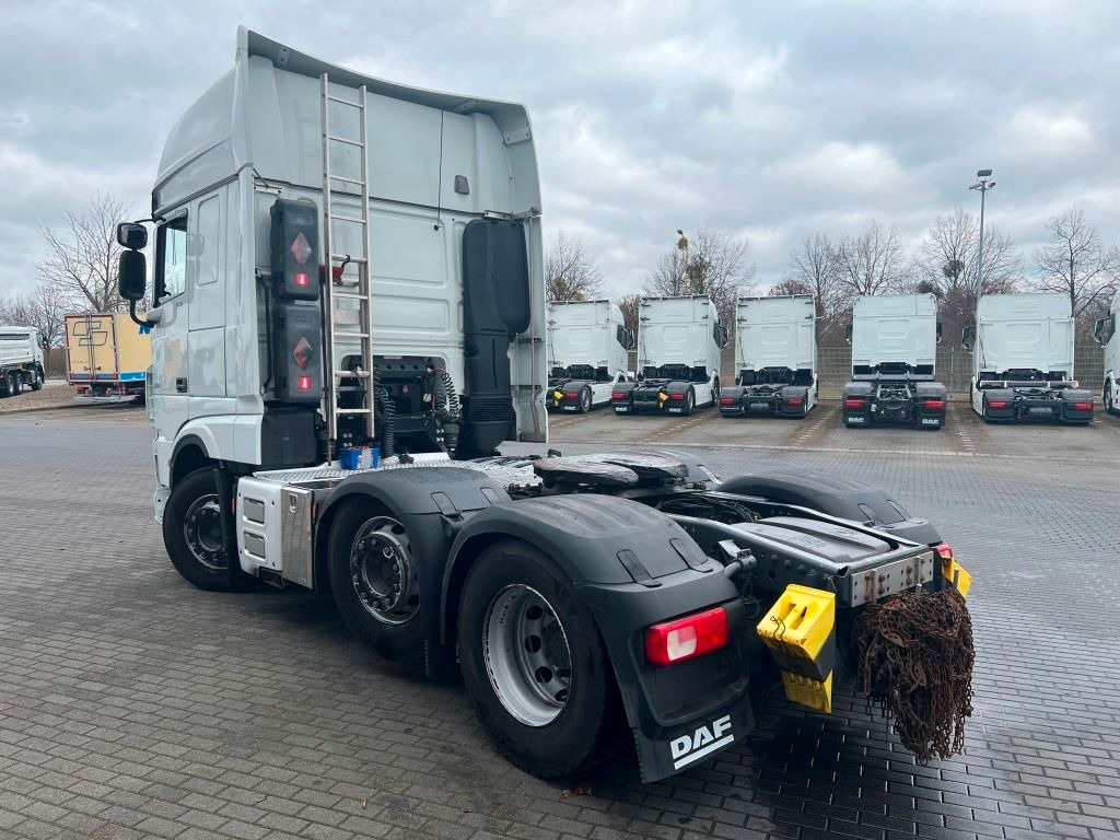 DAF XF 530 FTG 6x2 Retarder Liftlenkachse zZGG 64.5t - Влекач: снимка 3 DAF XF 530 FTG 6x2 Retarder Liftlenkachse zZGG 64.5t - Влекач: снимка 3
