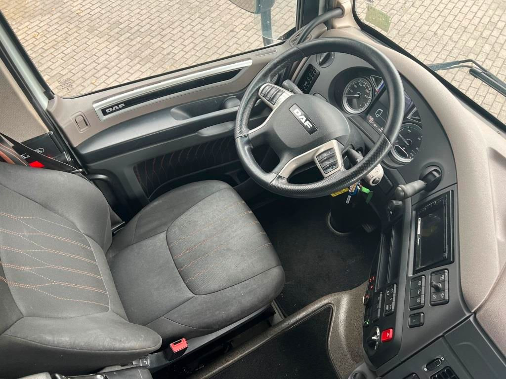 DAF XF 530 FTG 6x2 Retarder Liftlenkachse zZGG 64.5t - Влекач: снимка 5 DAF XF 530 FTG 6x2 Retarder Liftlenkachse zZGG 64.5t - Влекач: снимка 5