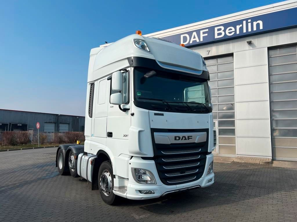 DAF XF 530 FTG 6x2 Retarder Liftlenkachse zZGG 64.5t - Влекач: снимка 1 DAF XF 530 FTG 6x2 Retarder Liftlenkachse zZGG 64.5t - Влекач: снимка 1