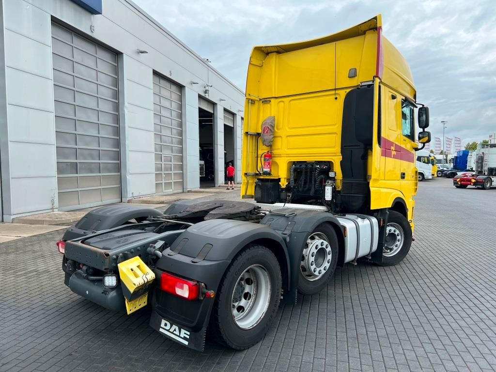 DAF XF 530 FTG SSC Intarder Lift-Lenkachse 70t zZGG - Влекач: снимка 4 DAF XF 530 FTG SSC Intarder Lift-Lenkachse 70t zZGG - Влекач: снимка 4