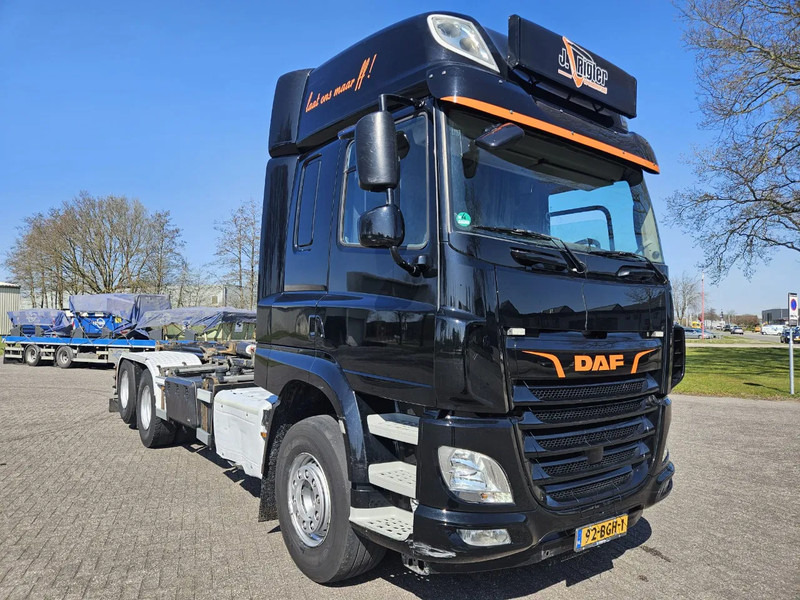 DAF CF 460 6X2 | 10 tyres | Hyva 22.57.S | Euro 6 | Retarder - Мултилифт с кука камион: снимка 2 DAF CF 460 6X2 | 10 tyres | Hyva 22.57.S | Euro 6 | Retarder - Мултилифт с кука камион: снимка 2