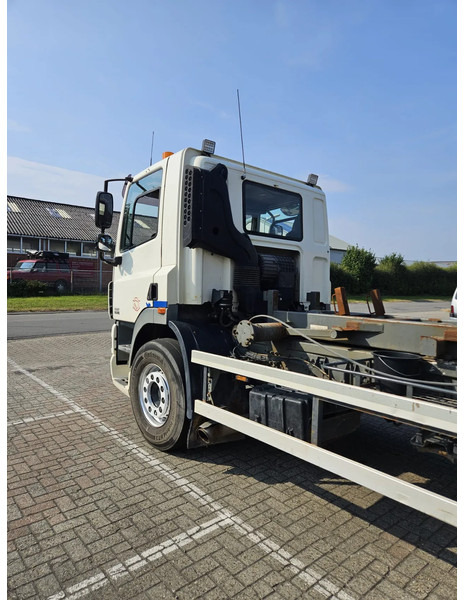 DAF CF 85 360 Manual 10 Tyres - Шаси кабина: снимка 5 DAF CF 85 360 Manual 10 Tyres - Шаси кабина: снимка 5