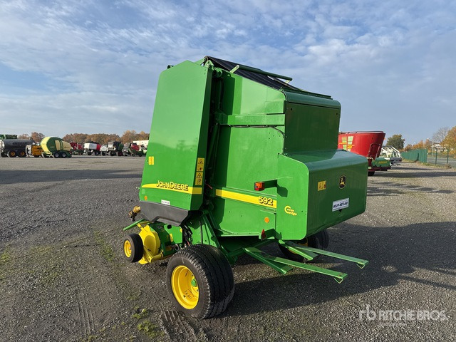 2002 John Deere 592 Round Baler - Рулонна сламопреса: снимка 4 2002 John Deere 592 Round Baler - Рулонна сламопреса: снимка 4