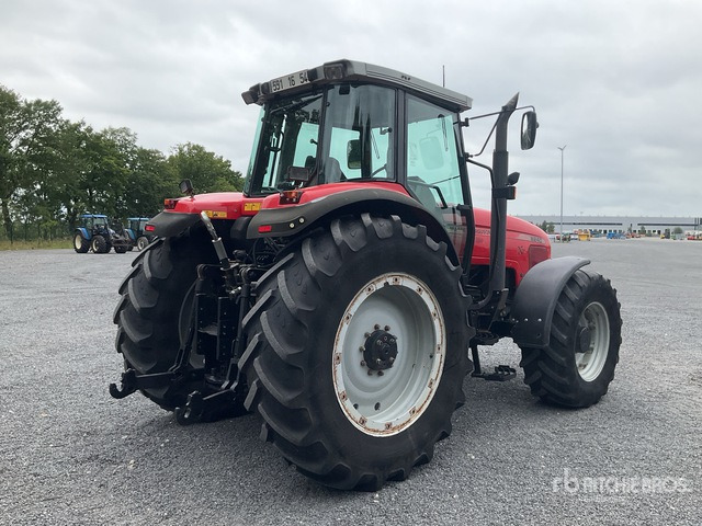 2002 Massey Ferguson 8240 4WD Tractor - Трактор: снимка 4 2002 Massey Ferguson 8240 4WD Tractor - Трактор: снимка 4