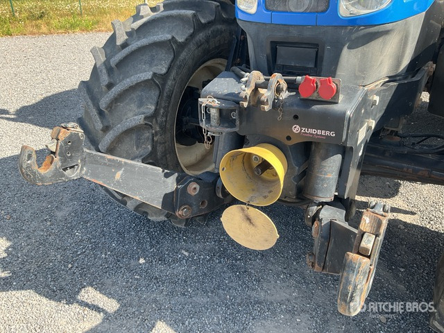 2004 New Holland TS135 A 4WD Tractor - Трактор: снимка 5 2004 New Holland TS135 A 4WD Tractor - Трактор: снимка 5