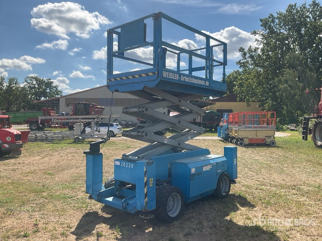 2007 Genie GS2668RT 4x4 Diesel Scissor Lift - Ножична работна платформа: снимка 4 2007 Genie GS2668RT 4x4 Diesel Scissor Lift - Ножична работна платформа: снимка 4