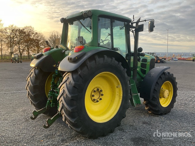 2010 John Deere 6534 Premium 4WD Tractor - Трактор: снимка 3 2010 John Deere 6534 Premium 4WD Tractor - Трактор: снимка 3