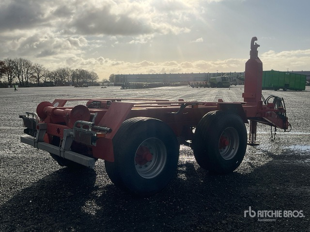 2017 Cayvol MCBT 06 T/A Roll-Off Trailer - Мултилифт/ Лифтдъмпер ремарке: снимка 5 2017 Cayvol MCBT 06 T/A Roll-Off Trailer - Мултилифт/ Лифтдъмпер ремарке: снимка 5