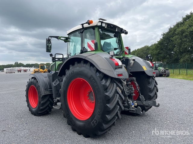 2020 Fendt 824 Vario Profi Plus 4WD Tractor - Трактор: снимка 4 2020 Fendt 824 Vario Profi Plus 4WD Tractor - Трактор: снимка 4