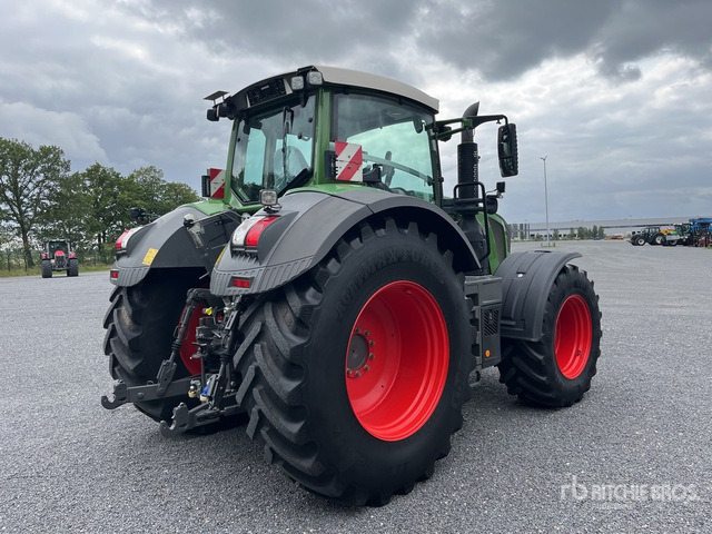 2020 Fendt 824 Vario Profi Plus 4WD Tractor - Трактор: снимка 3 2020 Fendt 824 Vario Profi Plus 4WD Tractor - Трактор: снимка 3