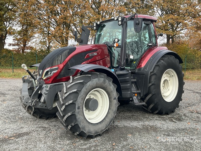 2023 Valtra T235D Direct 4WD Tractor - Трактор: снимка 2 2023 Valtra T235D Direct 4WD Tractor - Трактор: снимка 2