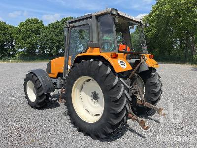 RENAULT CERES 85X TWINS (Inoperable) - Трактор: снимка 2 RENAULT CERES 85X TWINS (Inoperable) - Трактор: снимка 2