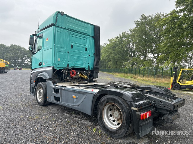 2013 Mercedes-Benz Actros 1842 (Inoperable) T/A Sleeper Truck Tractor - Влекач: снимка 4 2013 Mercedes-Benz Actros 1842 (Inoperable) T/A Sleeper Truck Tractor - Влекач: снимка 4