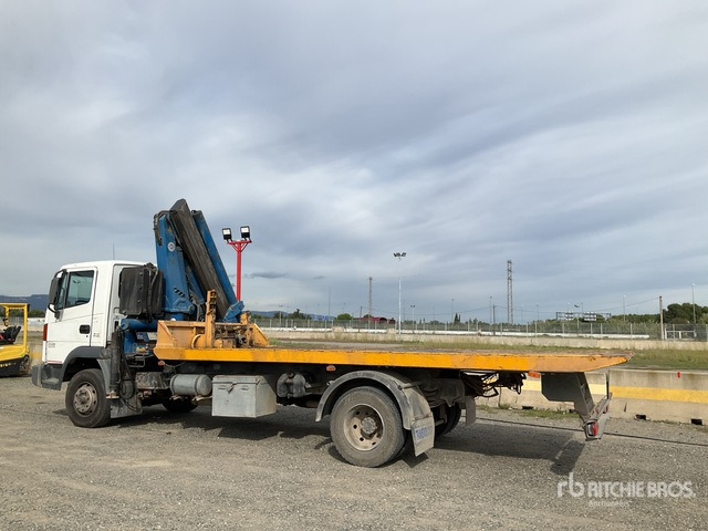 2002 Nissan Atleon 210 4x2 with Crane Rollback Truck - Камион пътна помощ: снимка 4 2002 Nissan Atleon 210 4x2 with Crane Rollback Truck - Камион пътна помощ: снимка 4