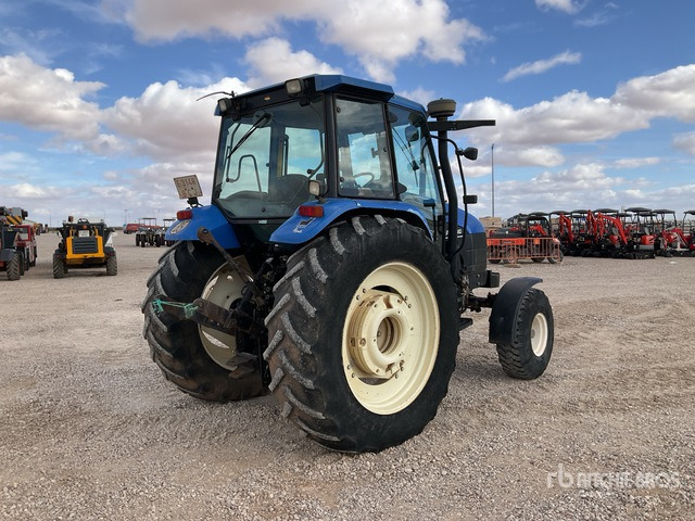 2003 New Holland TS110 2WD Tractor - Трактор: снимка 3 2003 New Holland TS110 2WD Tractor - Трактор: снимка 3