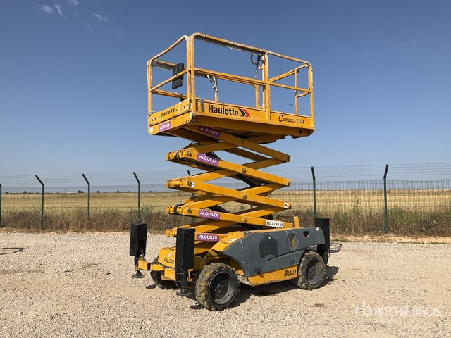 2005 Haulotte Compact12DX 4x4 Diesel Scissor Lift - Ножична работна платформа: снимка 1 2005 Haulotte Compact12DX 4x4 Diesel Scissor Lift - Ножична работна платформа: снимка 1