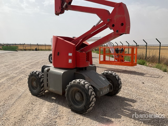 2006 Haulotte HA12PX 4WD Diesel Articulating Boom Lift - Артикулираща платформа: снимка 3 2006 Haulotte HA12PX 4WD Diesel Articulating Boom Lift - Артикулираща платформа: снимка 3