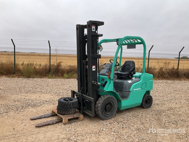 2006 Mitsubishi FD25N Forklift - Дизелов мотокар: снимка 2 2006 Mitsubishi FD25N Forklift - Дизелов мотокар: снимка 2