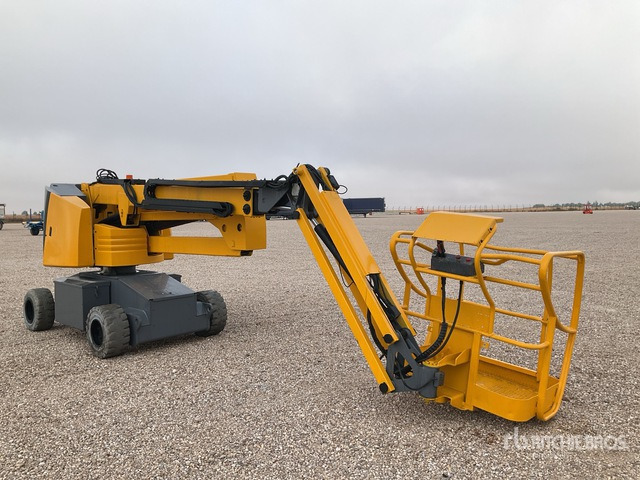 2007 Haulotte HA15IP 2WD Electric Articulating Boom Lift - Артикулираща платформа: снимка 3 2007 Haulotte HA15IP 2WD Electric Articulating Boom Lift - Артикулираща платформа: снимка 3