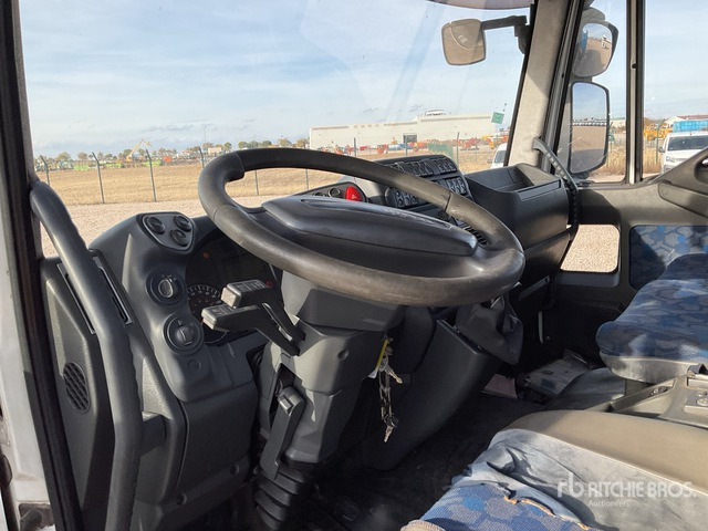 2008 Iveco Eurocargo 120E22 2005 Palfinger PK7501 Articulat ... Flatbed Truck with Crane - Бордови камион, Камион с кран: снимка 4 2008 Iveco Eurocargo 120E22 2005 Palfinger PK7501 Articulat ... Flatbed Truck with Crane - Бордови камион, Камион с кран: снимка 4