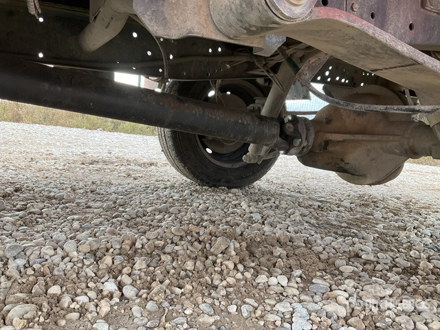 2009 Iveco 35S10 Cargo Van - Бордови камион: снимка 4 2009 Iveco 35S10 Cargo Van - Бордови камион: снимка 4