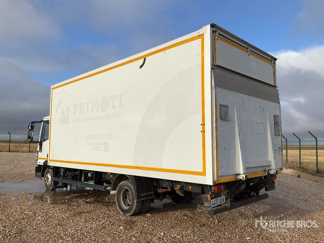 2012 Iveco Eurocargo 75E18 4x2 Van Truck - Камион фургон: снимка 2 2012 Iveco Eurocargo 75E18 4x2 Van Truck - Камион фургон: снимка 2